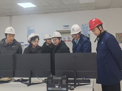 陈印辉带队赴公司风电场开展节前安全生产检查并慰问坚守一线人员